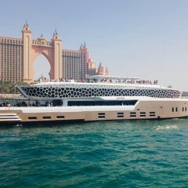 <p data-start="128" data-end="189">🛥️ <strong data-start="132" data-end="187">Mega Yacht Lotus — арабская роскошь на волнах Дубая</strong></p><p data-start="191" data-end="420">Когда речь заходит о Дубае, первым вспоминаются масштаб, амбиции и блеск. Всё это воплощено в <strong data-start="285" data-end="304">мега-яхте Lotus</strong> — одной из самых больших частных яхт Ближнего Востока, ставшей <strong data-start="368" data-end="417">плавучей иконой стиля, комфорта и развлечений</strong>.</p><p data-start="427" data-end="770">📜 <strong data-start="430" data-end="449">Факты и история</strong><br data-start="449" data-end="452">
Яхта <strong data-start="457" data-end="466">Lotus</strong> была спущена на воду в <strong data-start="490" data-end="503">2017 году</strong> и сразу же заняла особое место в морской жизни Эмиратов. Её длина — <strong data-start="572" data-end="603">220 футов (почти 70 метров)</strong> — делает её <strong data-start="616" data-end="669">одной из крупнейших развлекательных яхт в регионе</strong>, специально построенной для проведения масштабных мероприятий, круизов и светских вечеров на воде.</p><p data-start="772" data-end="913">Судно было создано на заказ в духе дубайской философии "чем больше — тем лучше", с тем расчётом, чтобы удивлять даже самых искушённых гостей.</p><p data-start="920" data-end="951">🌟 <strong data-start="923" data-end="949">Особенности яхты Lotus</strong></p><ul data-start="952" data-end="1343">
<li data-start="952" data-end="1025">
<p data-start="954" data-end="1025">Вместимость до <strong data-start="969" data-end="983">500 гостей</strong> — это настоящий плавучий банкетный зал.</p>
</li>
<li data-start="1026" data-end="1102">
<p data-start="1028" data-end="1102"><strong data-start="1028" data-end="1041">Два этажа</strong> с VIP-залами, лаунжами, панорамными террасами и танцполом.</p>
</li>
<li data-start="1103" data-end="1194">
<p data-start="1105" data-end="1194"><strong data-start="1105" data-end="1146">Открытая палуба с бассейном и джакузи</strong>, идеально подходящая для вечеринок на закате.</p>
</li>
<li data-start="1195" data-end="1262">
<p data-start="1197" data-end="1262">Ультрасовременная аудио- и световая система для шоу и DJ-сетов.</p>
</li>
<li data-start="1263" data-end="1343">
<p data-start="1265" data-end="1343">Интерьер выполнен в арабском стиле с элементами ар-деко и современной роскоши.</p>
</li>
</ul><p data-start="1350" data-end="1691">🌅 <strong data-start="1353" data-end="1384">Символ плавучей жизни Дубая</strong><br data-start="1384" data-end="1387">
Сегодня <strong data-start="1395" data-end="1404">Lotus</strong> используется для <strong data-start="1422" data-end="1458">вечерних круизов по Dubai Marina</strong>, эксклюзивных мероприятий, свадеб, корпоративов и частных вечеринок. Особенно популярны её <strong data-start="1550" data-end="1569">закатные круизы</strong>, когда на фоне золотого неба проплывает панорама города: Бурдж Аль-Араб, Пальма Джумейра, Atlantis и сверкающая Марина.</p><p data-start="1698" data-end="1917">🚢 <strong data-start="1701" data-end="1734">Lotus — это больше, чем яхта.</strong><br data-start="1734" data-end="1737">
Это целая атмосфера, где сочетаются море, свет, музыка и вид на один из самых футуристичных городов мира. Это место, где роскошь становится движением, а каждый момент — праздником!</p><p data-start="1698" data-end="1917"><b>ЦЕНА БИЛЕТА БЕЗ АЛКОГОЛЯ 95 USD/ С АЛКОГОЛЕМ 120 USD!!!</b></p>
